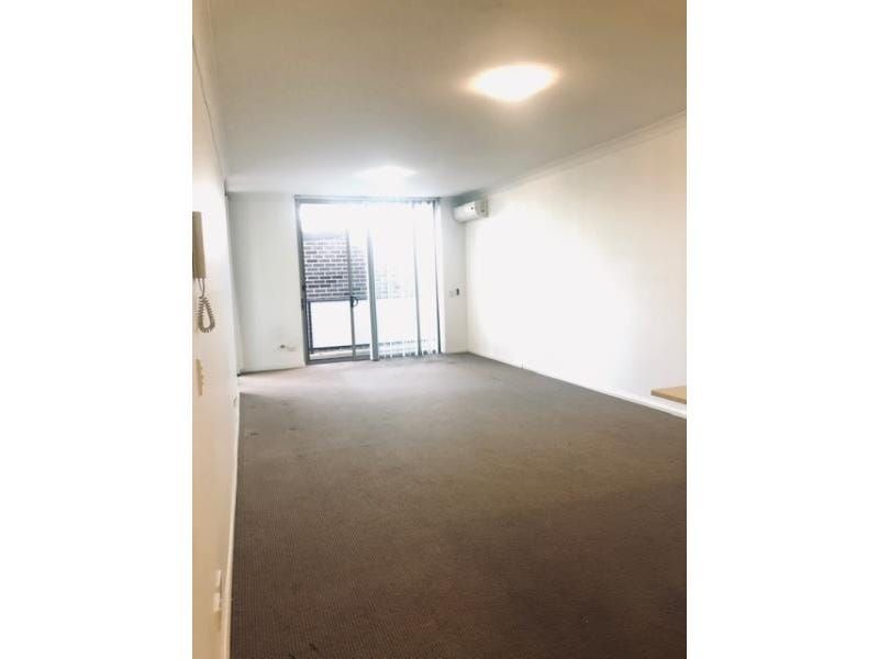 2 bedrooms Apartment / Unit / Flat in 12/21-23 Rookwood Road YAGOONA NSW, 2199