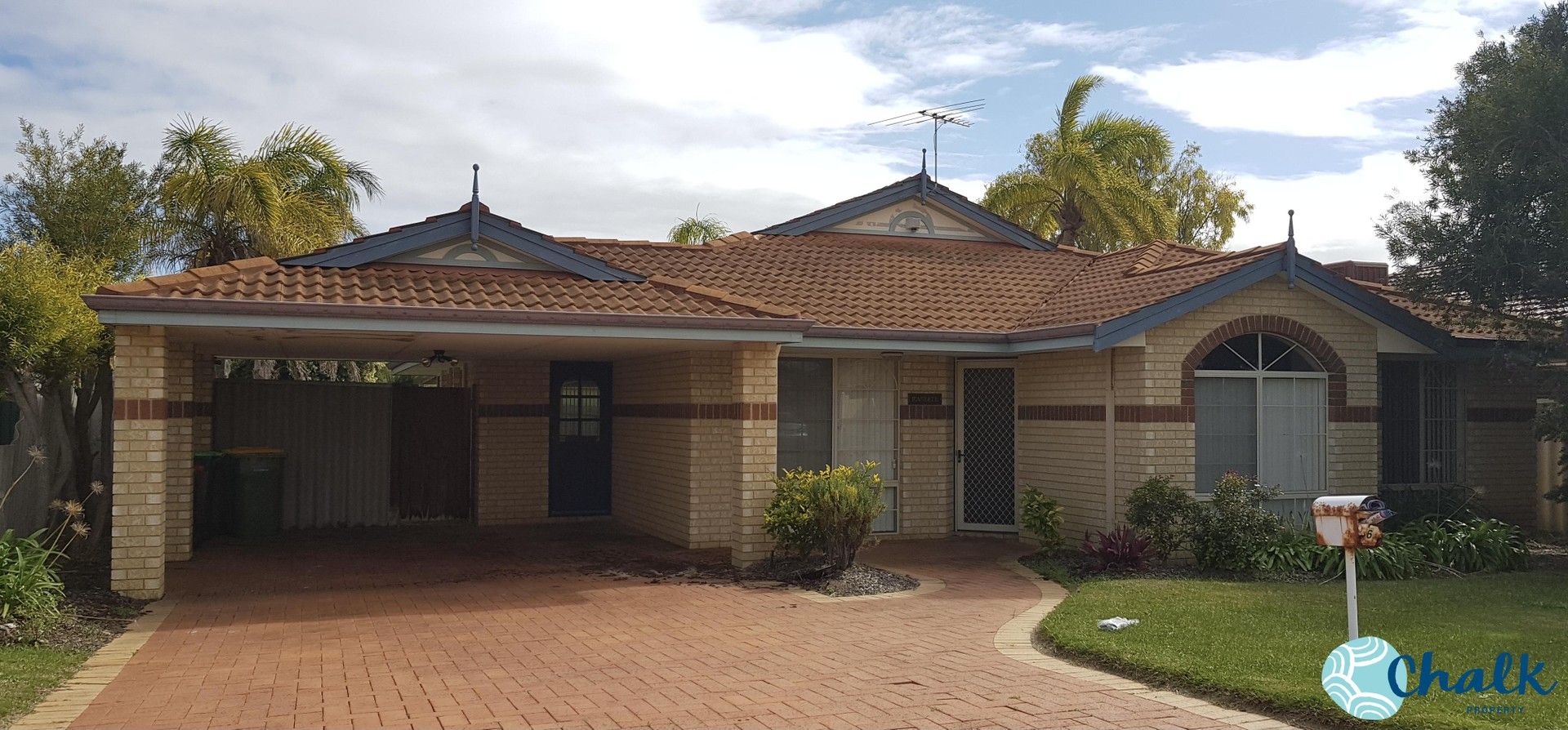 4 bedrooms House in 6 Shoalhaven Place WAIKIKI WA, 6169