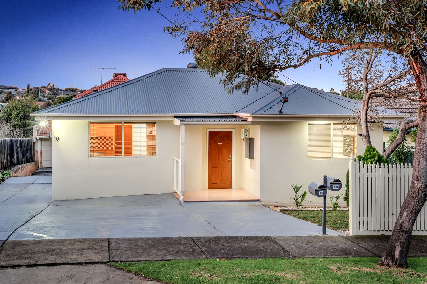3 bedrooms House in 10 Alexander Avenue COBURG NORTH VIC, 3058