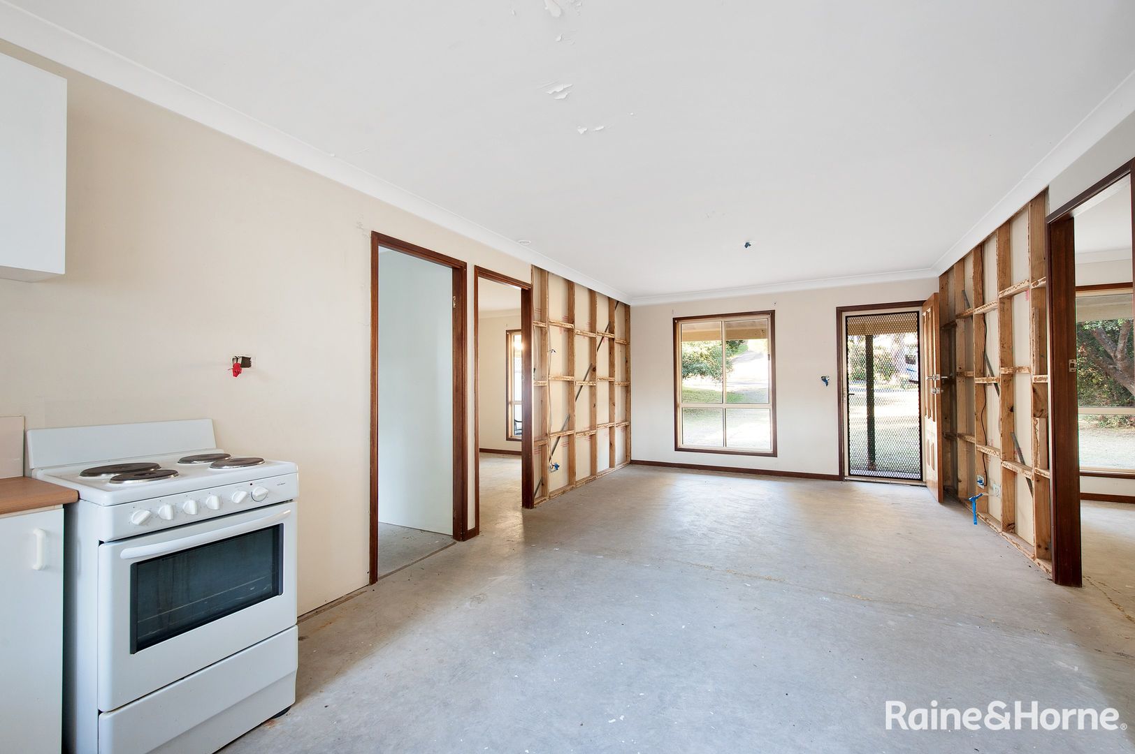 52 James Scott Crescent, Lemon Tree Passage NSW 2319, Image 2