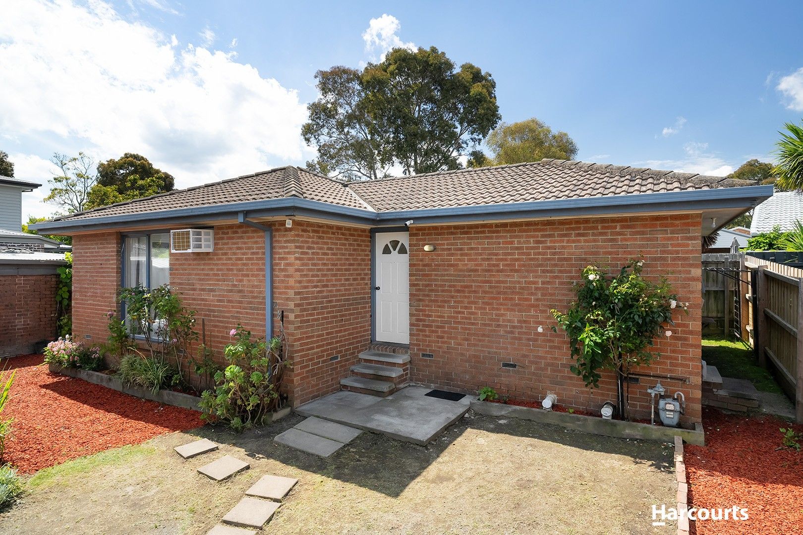 2 bedrooms Apartment / Unit / Flat in 5A Morloc Street FOREST HILL VIC, 3131