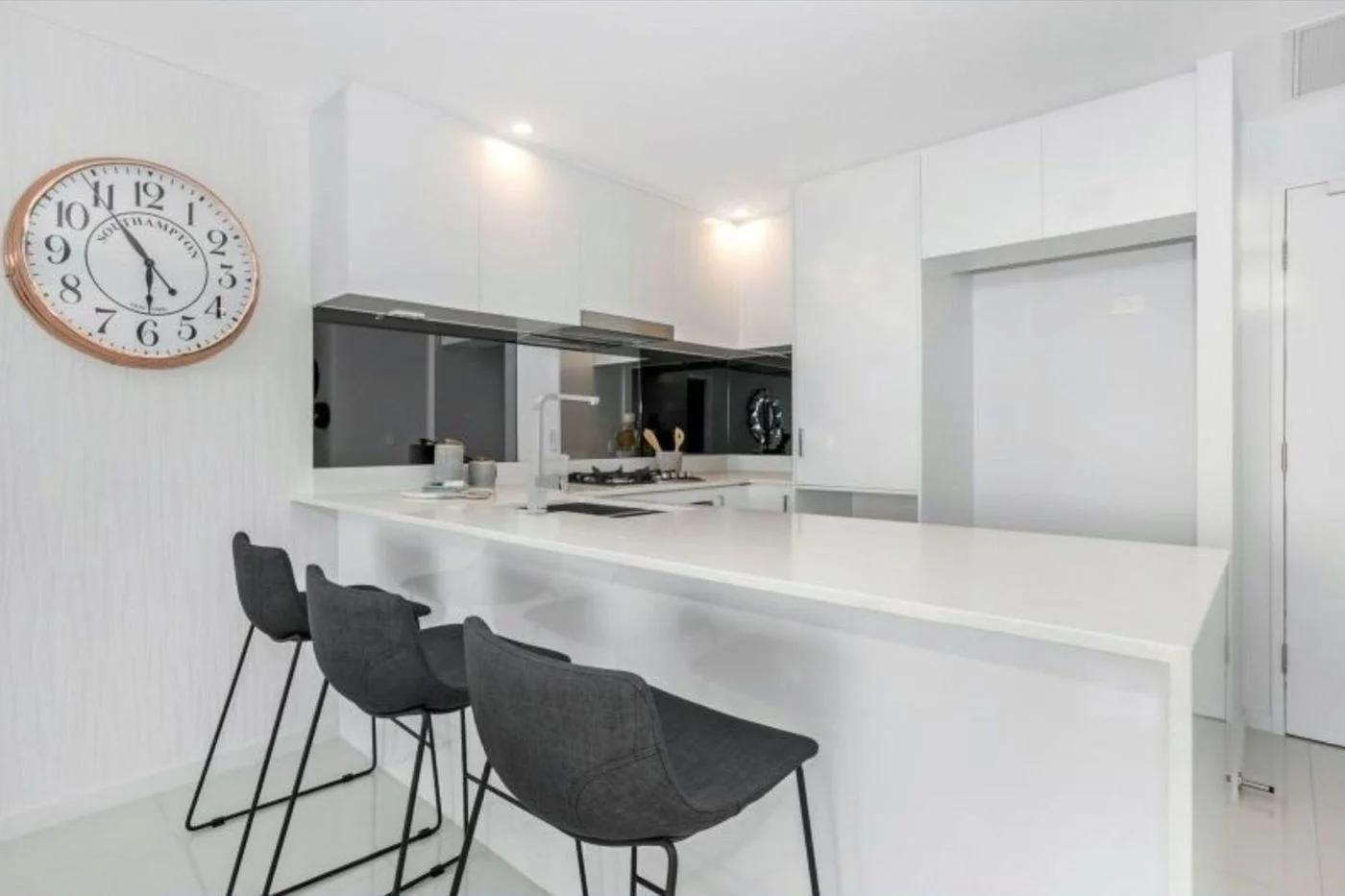 Additional image 3 of 2709/5 Harbour Side Court, Biggera Waters QLD 4216