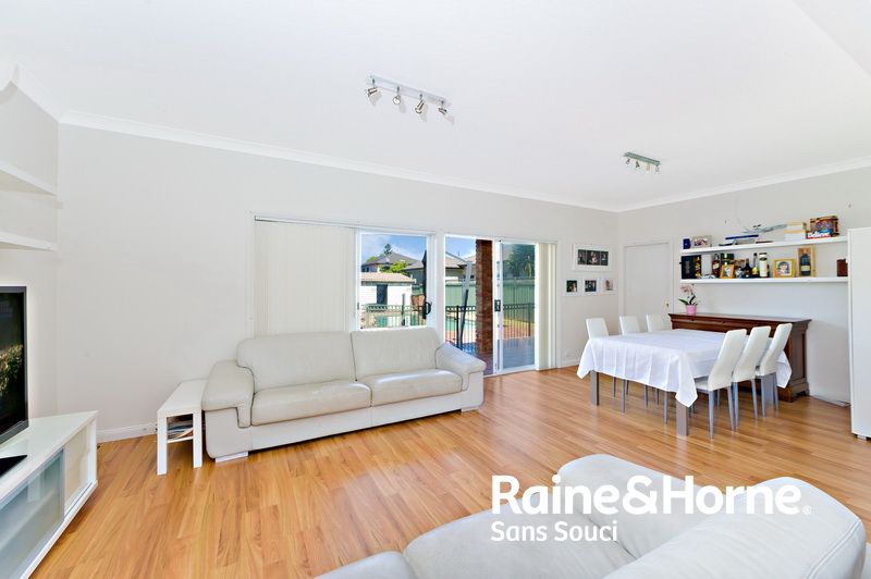 25 Bonanza Parade, Sans Souci NSW 2219, Image 2