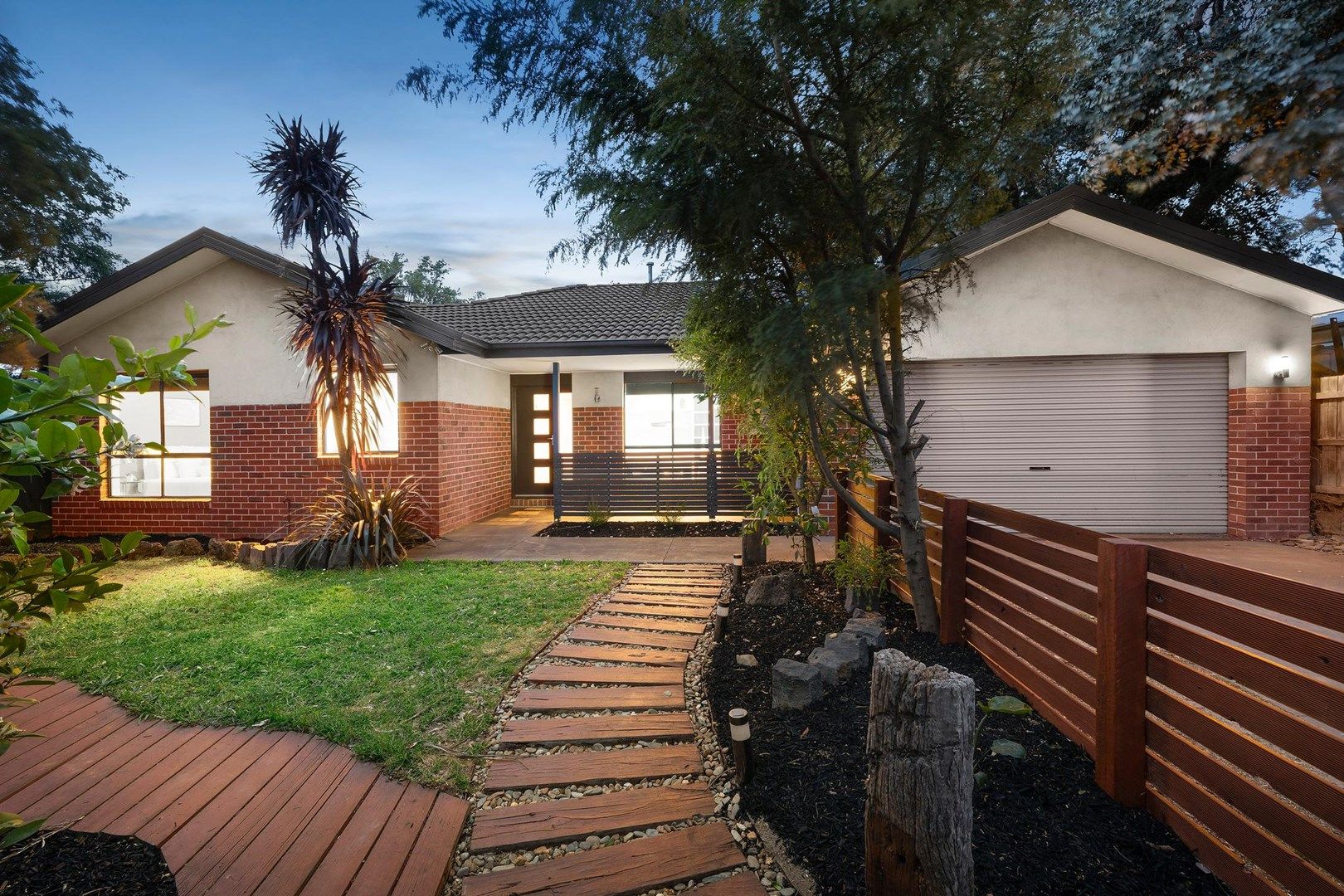 2/5 Warrabel Road, Ferntree Gully VIC 3156, Image 0