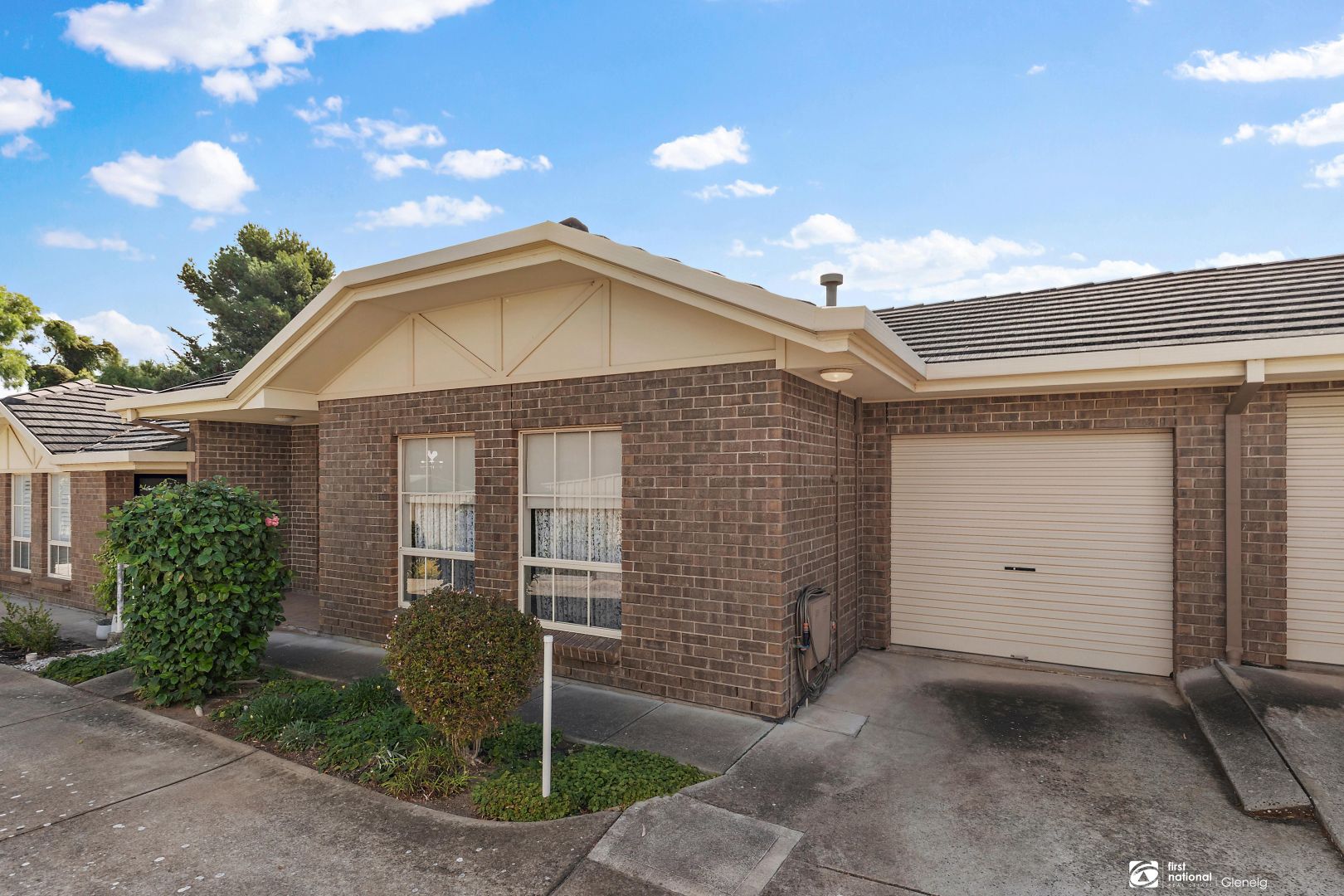 2/8 Gilbertson Road, Seacliff Park SA 5049, Image 1