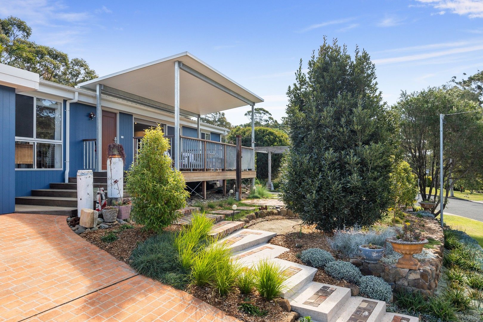 19 Woodglen Crescent, Mollymook Beach NSW 2539, Image 0