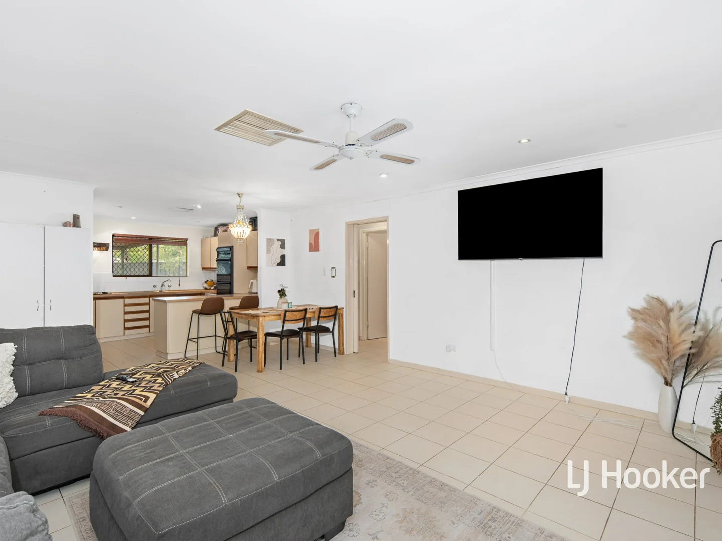 Additional image 6 of 2/6 Beefwood Court, Sadadeen NT 0870