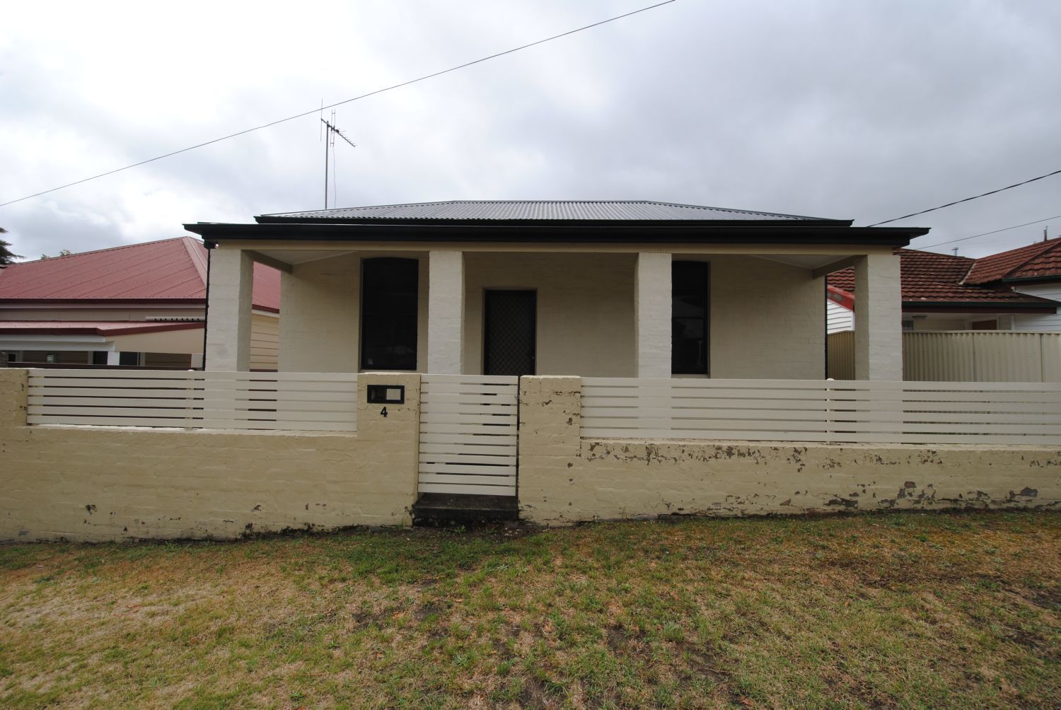 1 bedrooms House in 4 Chifley Road LITHGOW NSW, 2790