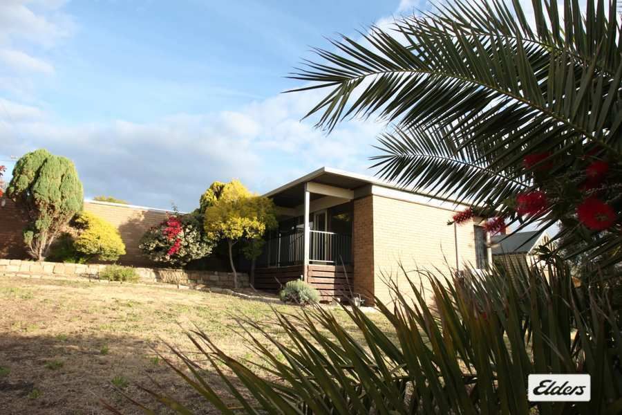 1 bedrooms Studio in 31 Seaby Street STAWELL VIC, 3380