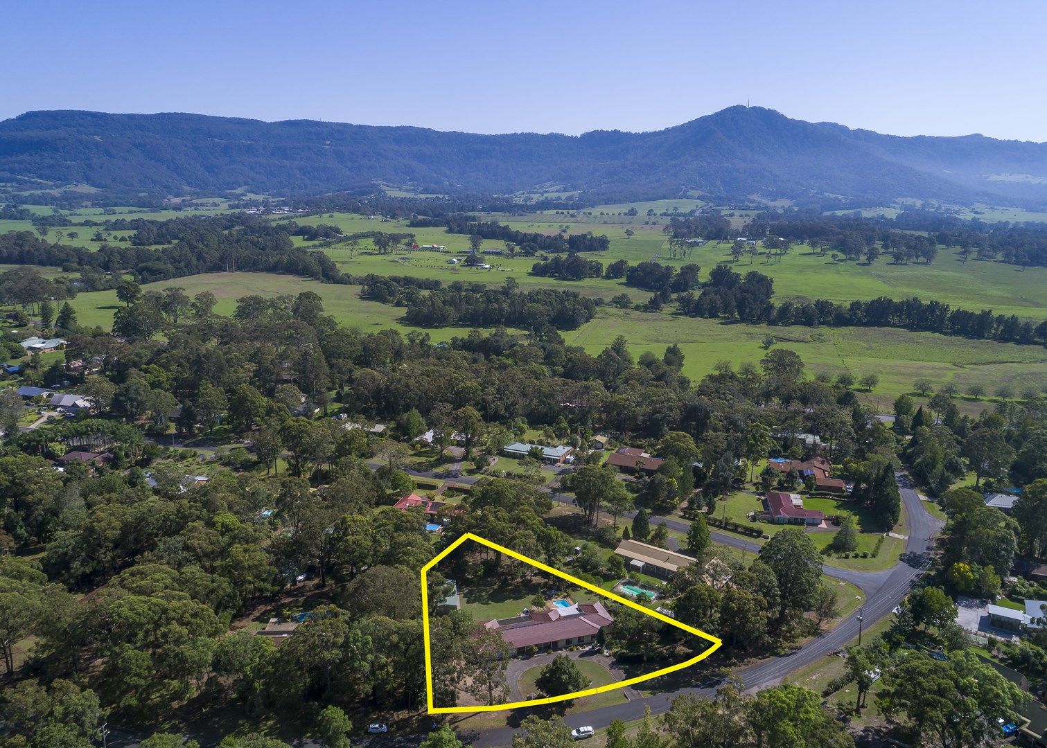 10 Moondara Drive, Bangalee NSW 2541, Image 1