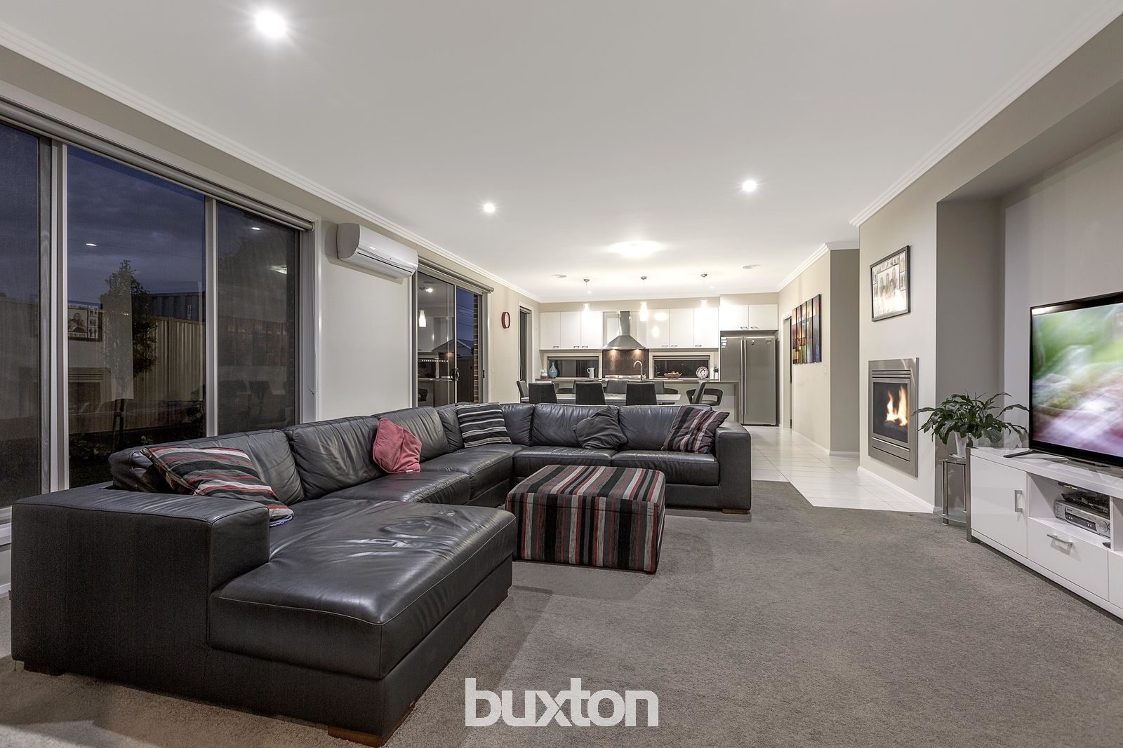 10 Murray Street, Newington VIC 3350, Image 2