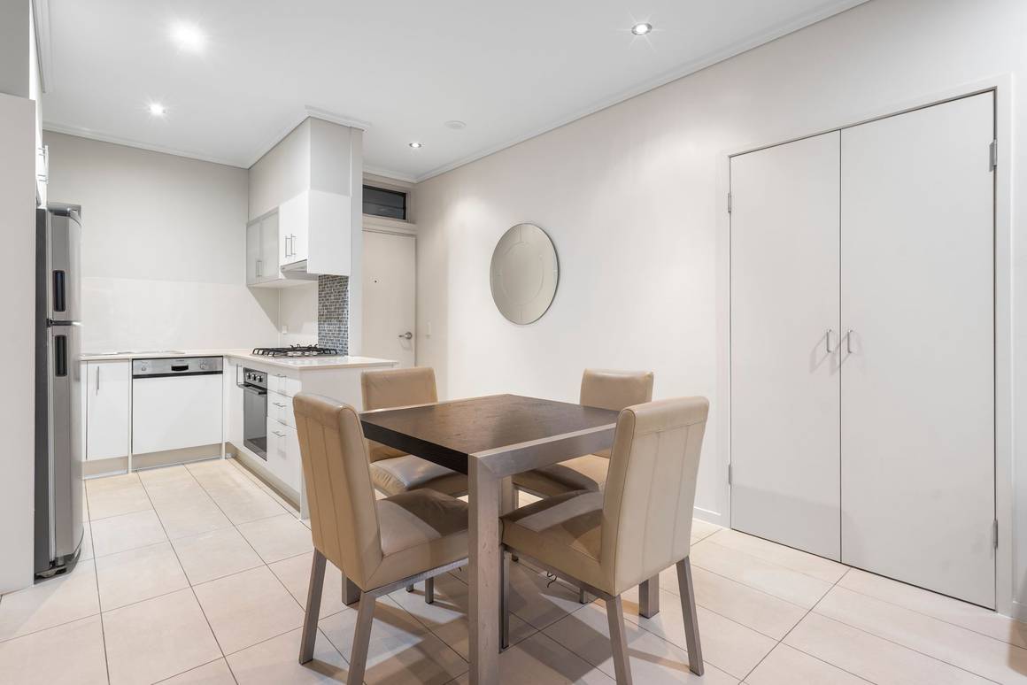 21/27 School Street Kelvin Grove 4059 - Image 6