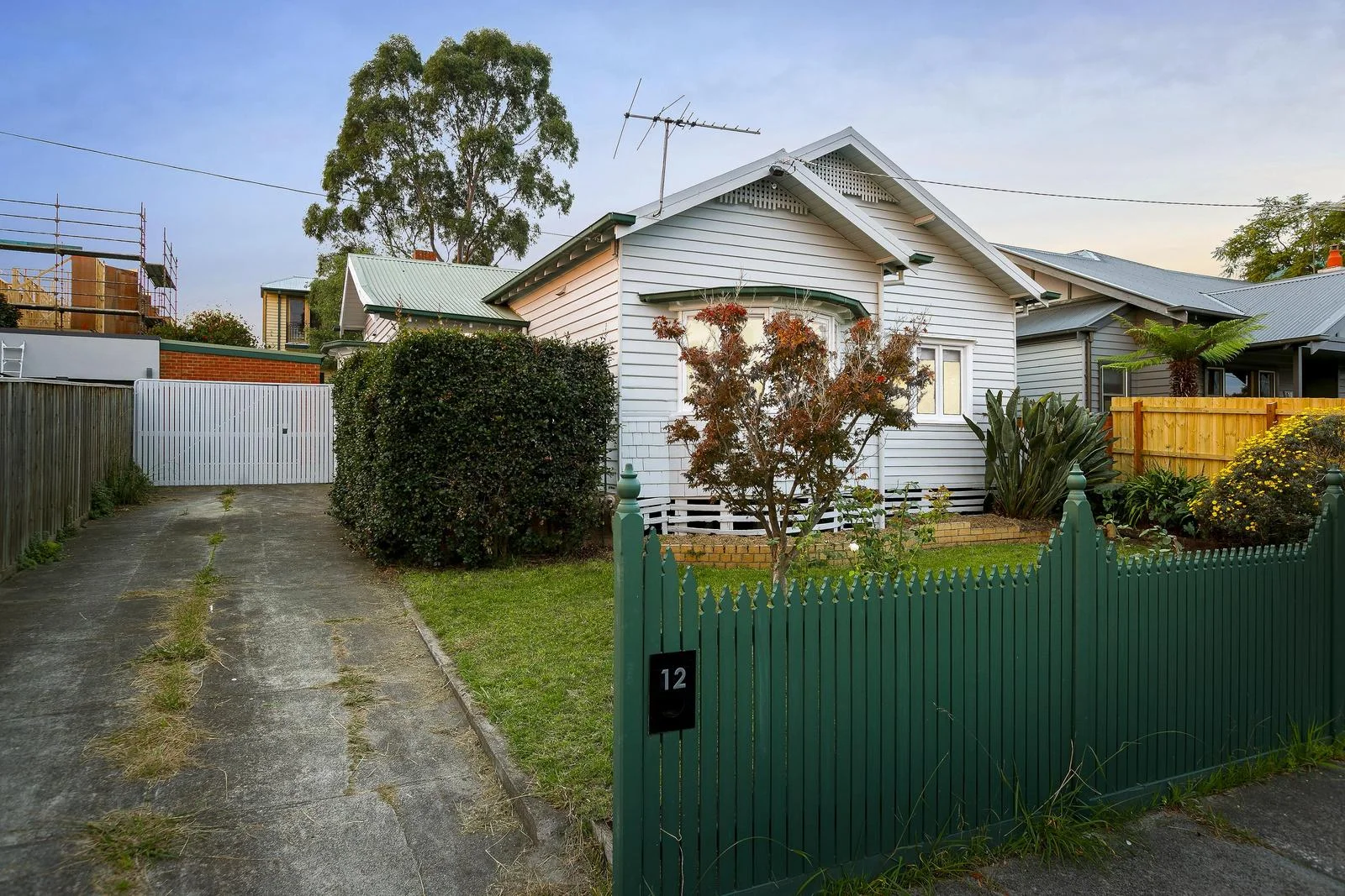 12 Winifred Street, Preston VIC 3072