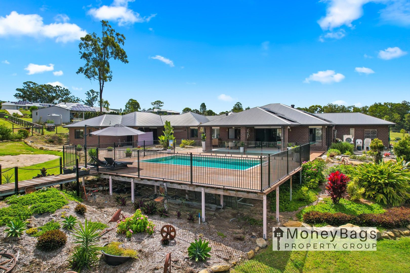 6 bedrooms House in 18-22 Draper Court JIMBOOMBA QLD, 4280