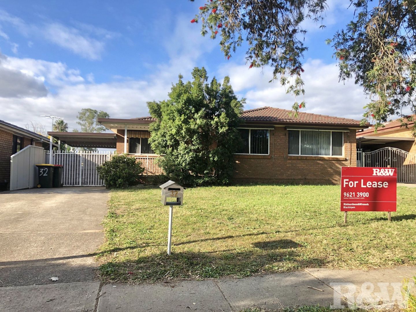 32 Yarramundi Drive, Dean Park Property History & Address Research