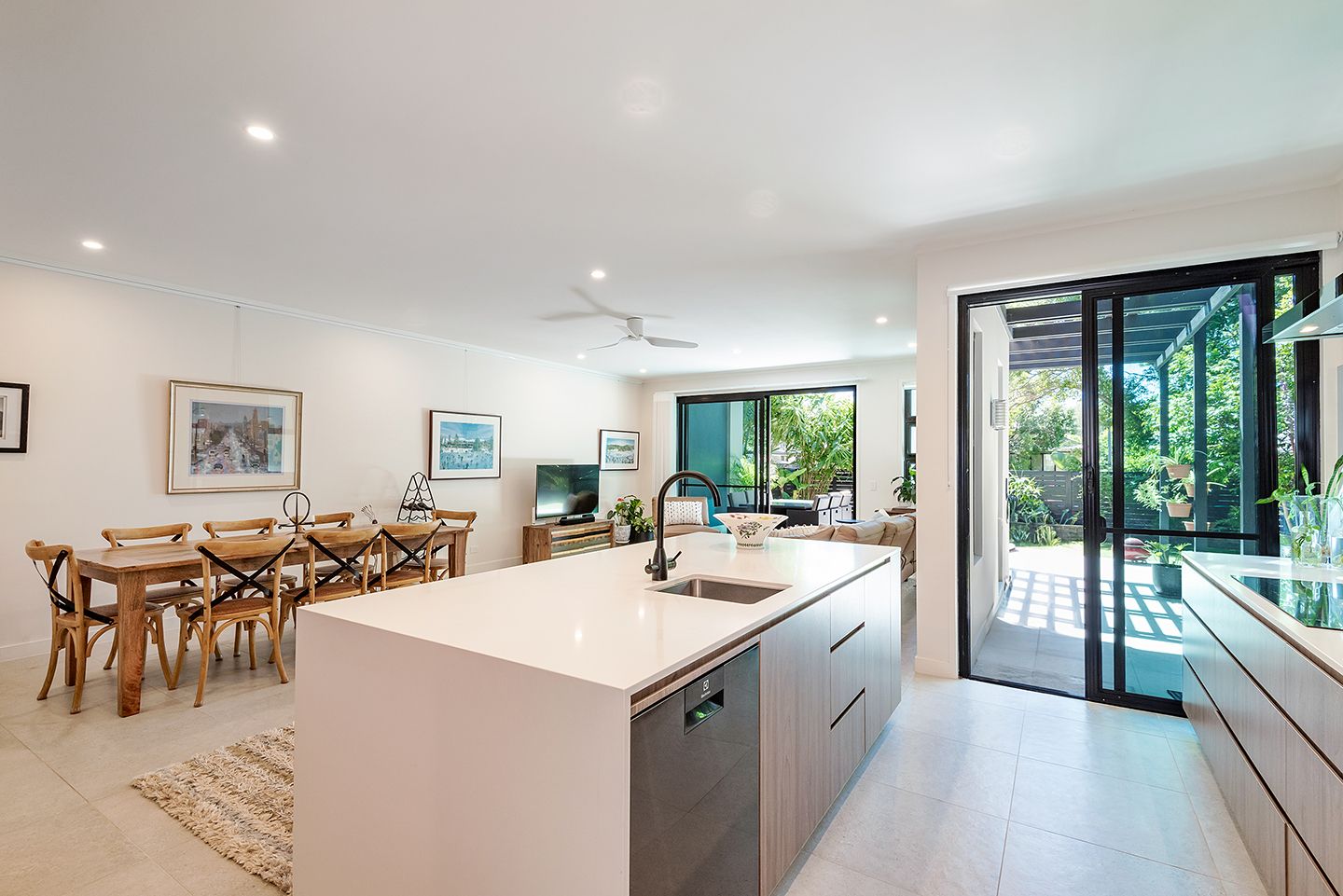 Unit 24/20 Baywater Dr, Twin Waters QLD 4564, Image 0