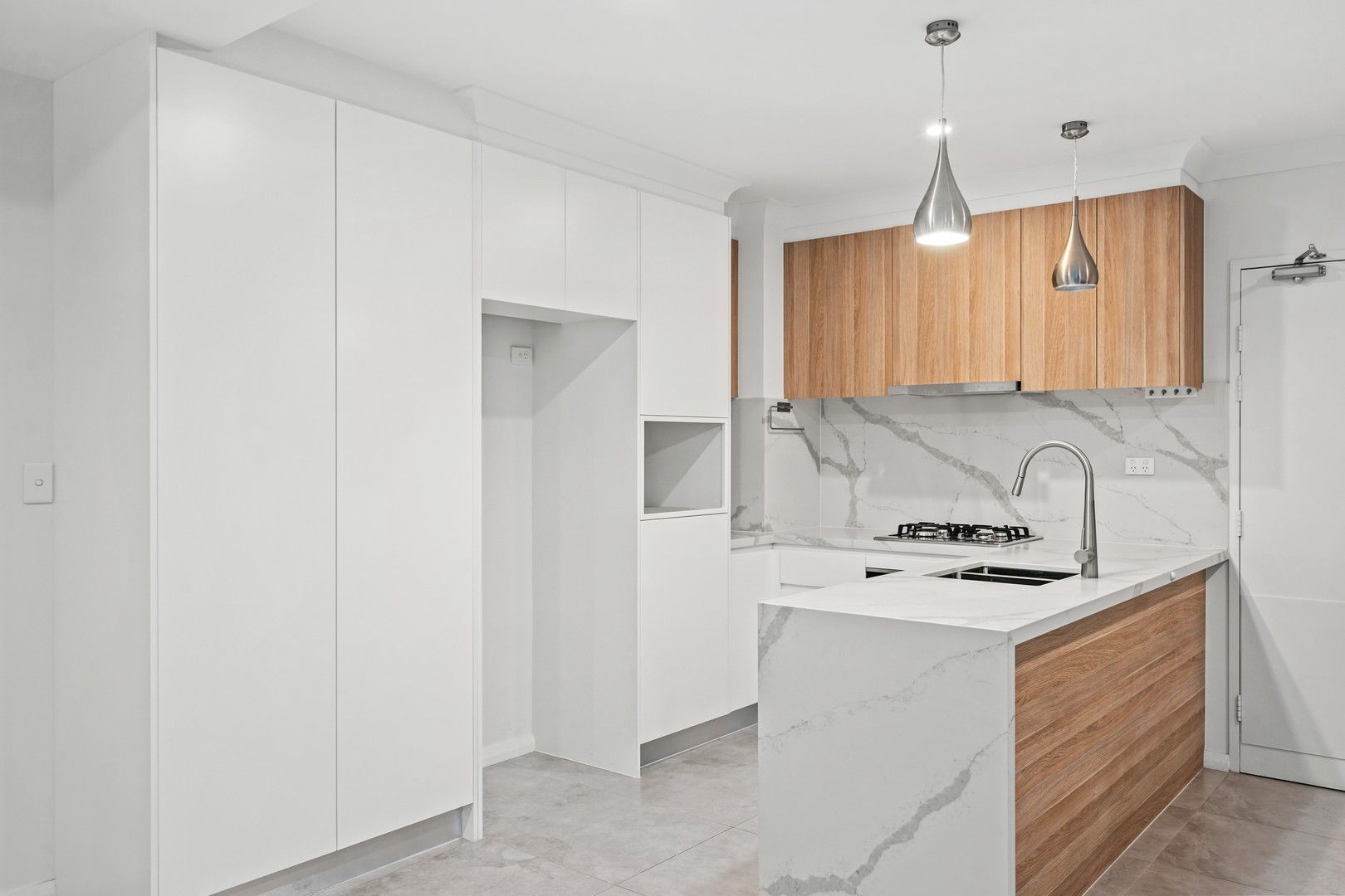 2 bedrooms Apartment / Unit / Flat in 204/10-14 Fielder Street WEST GOSFORD NSW, 2250