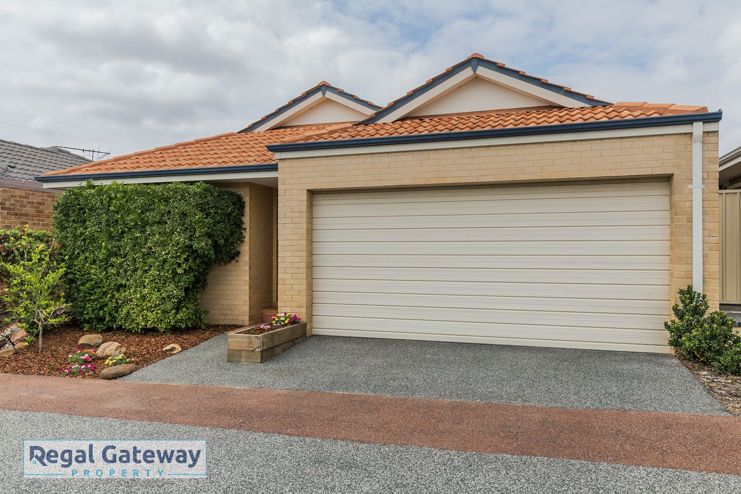 10/39 Barfield Road, Hammond Park WA 6164 House For Rent Domain