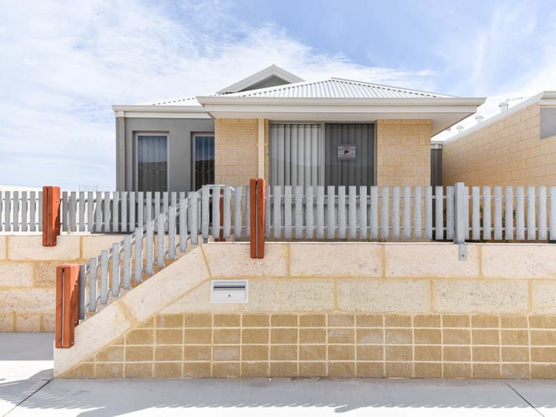 3 bedrooms House in 248 Shorehaven Boulevard ALKIMOS WA, 6038