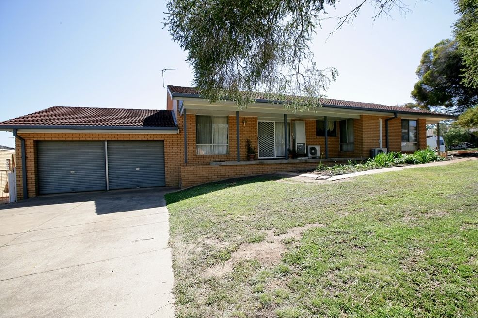 2 Mallory Street, ASHMONT NSW 2650, Image 0