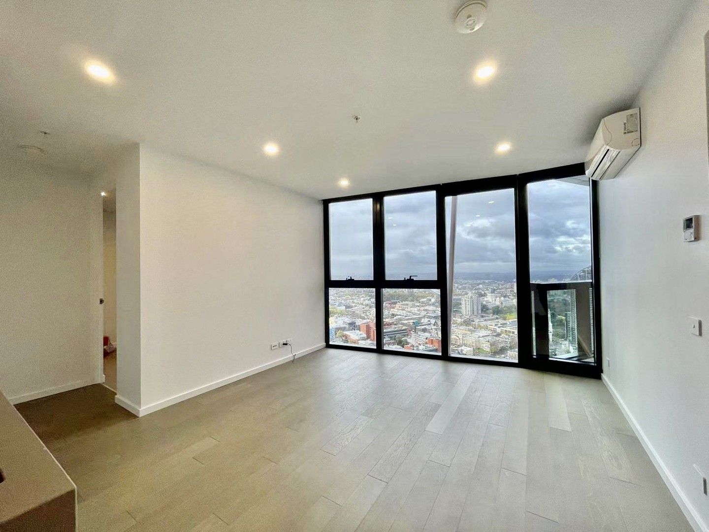 2 bedrooms Apartment / Unit / Flat in 4610/60 Abeckett Street MELBOURNE VIC, 3000