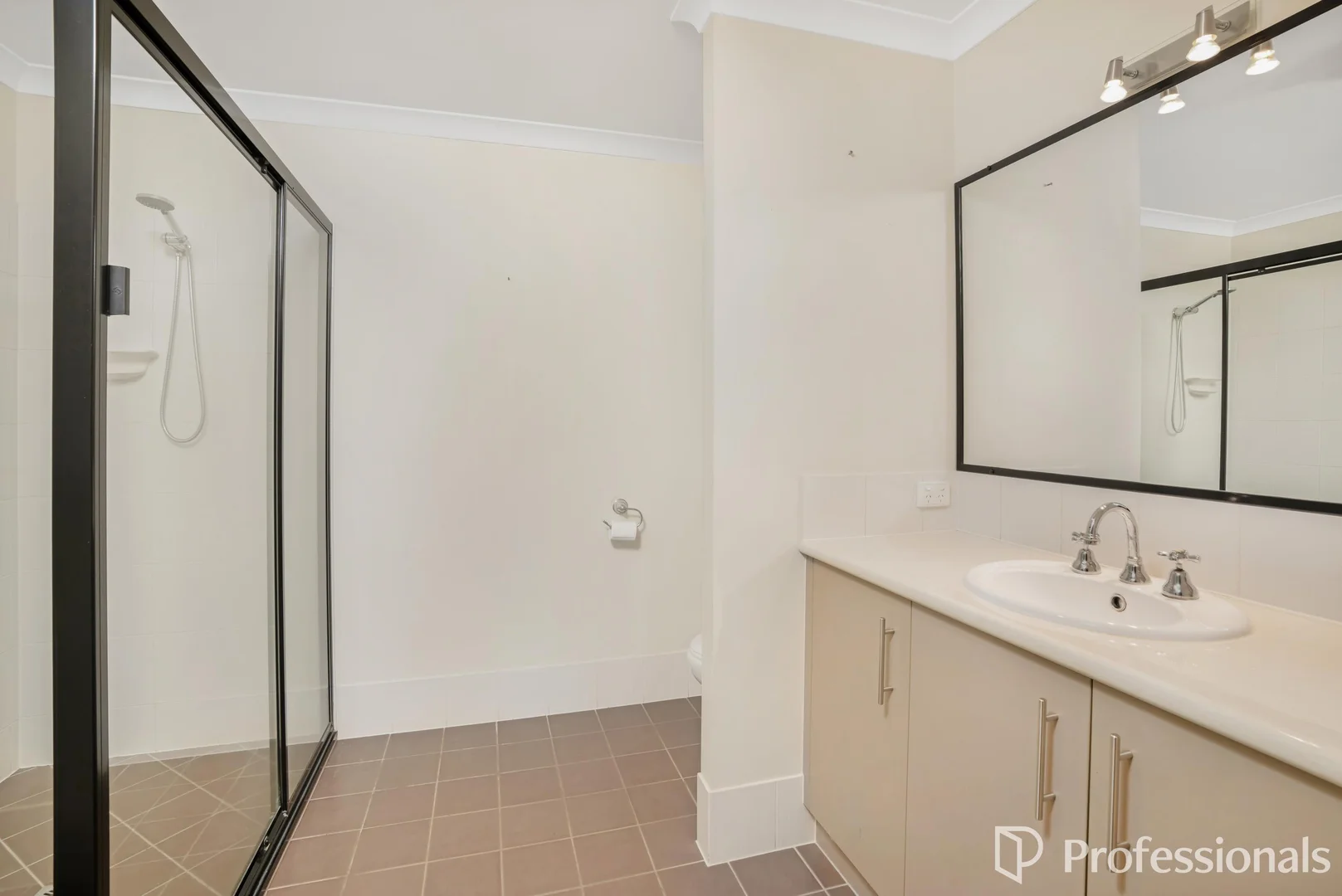 Additional image 10 of 5 David Court, Southside QLD 4570