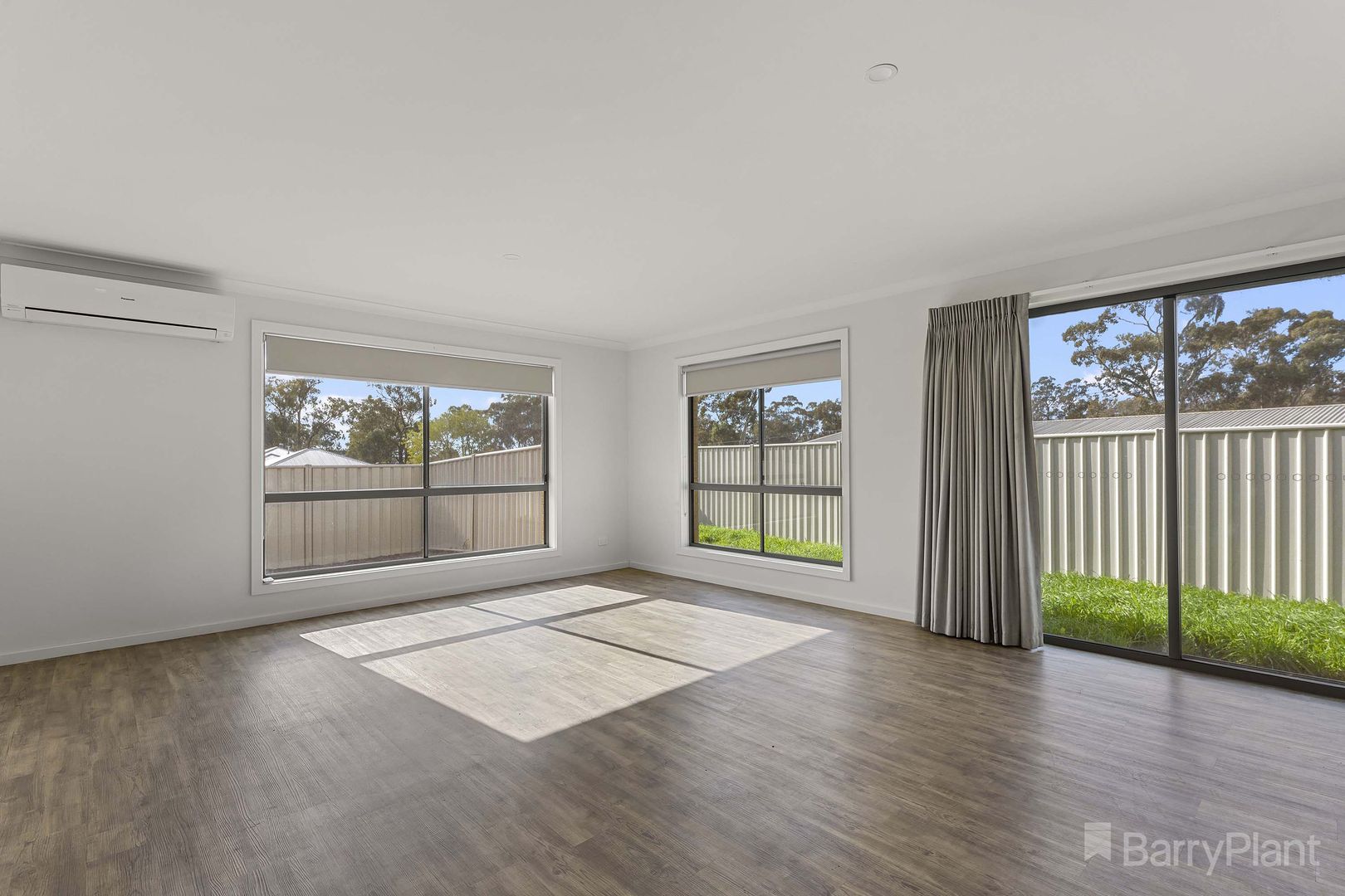 2/21 Heinz Street, White Hills VIC 3550, Image 2