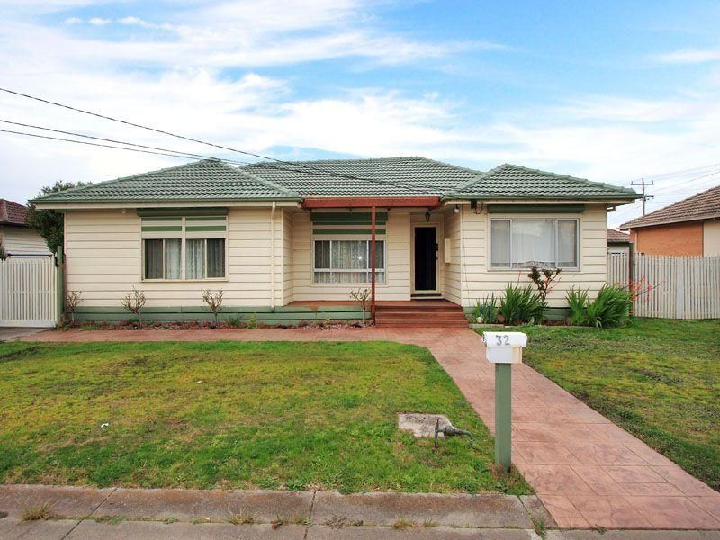 32 Bevan Avenue, Clayton South VIC 3169, Image 0