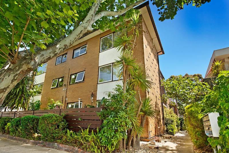 11/457 St Kilda Street, ELWOOD VIC 3184, Image 2