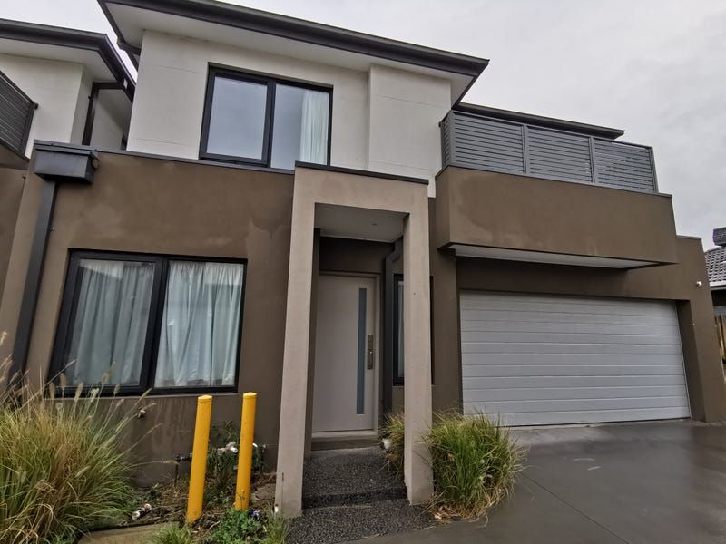 3 bedrooms Townhouse in 3/24-26 Flynn St SPRINGVALE VIC, 3171