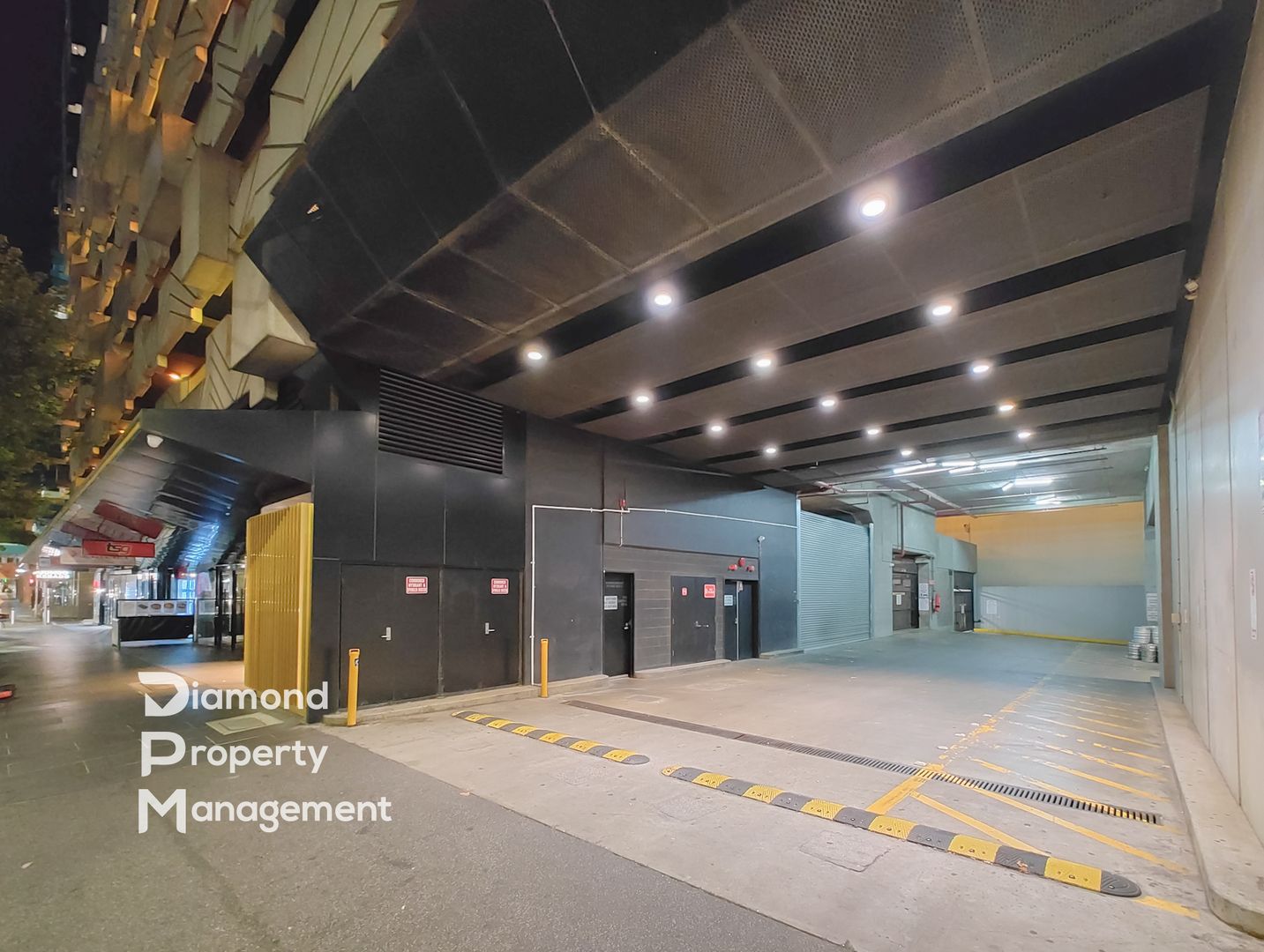 Auto Space For Rent