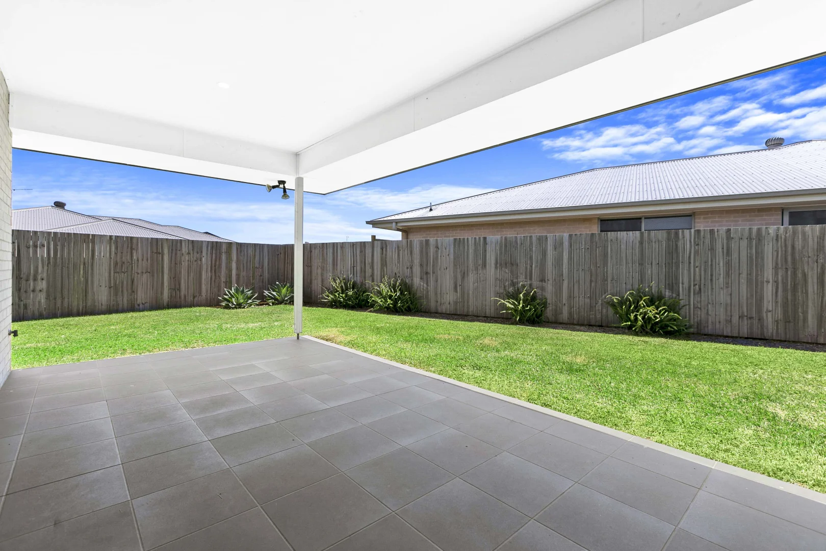 Additional image 12 of 29 O'Connell Parade, Urraween QLD 4655