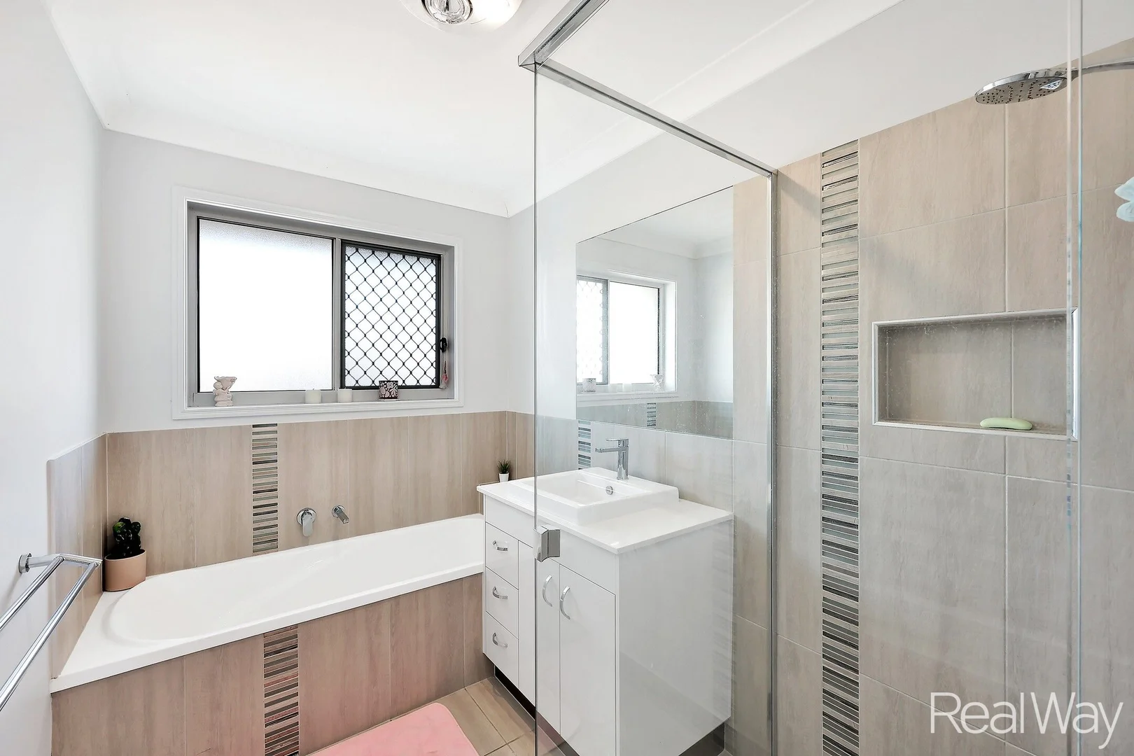 Additional image 22 of 10 Beachside Circuit, Bargara QLD 4670