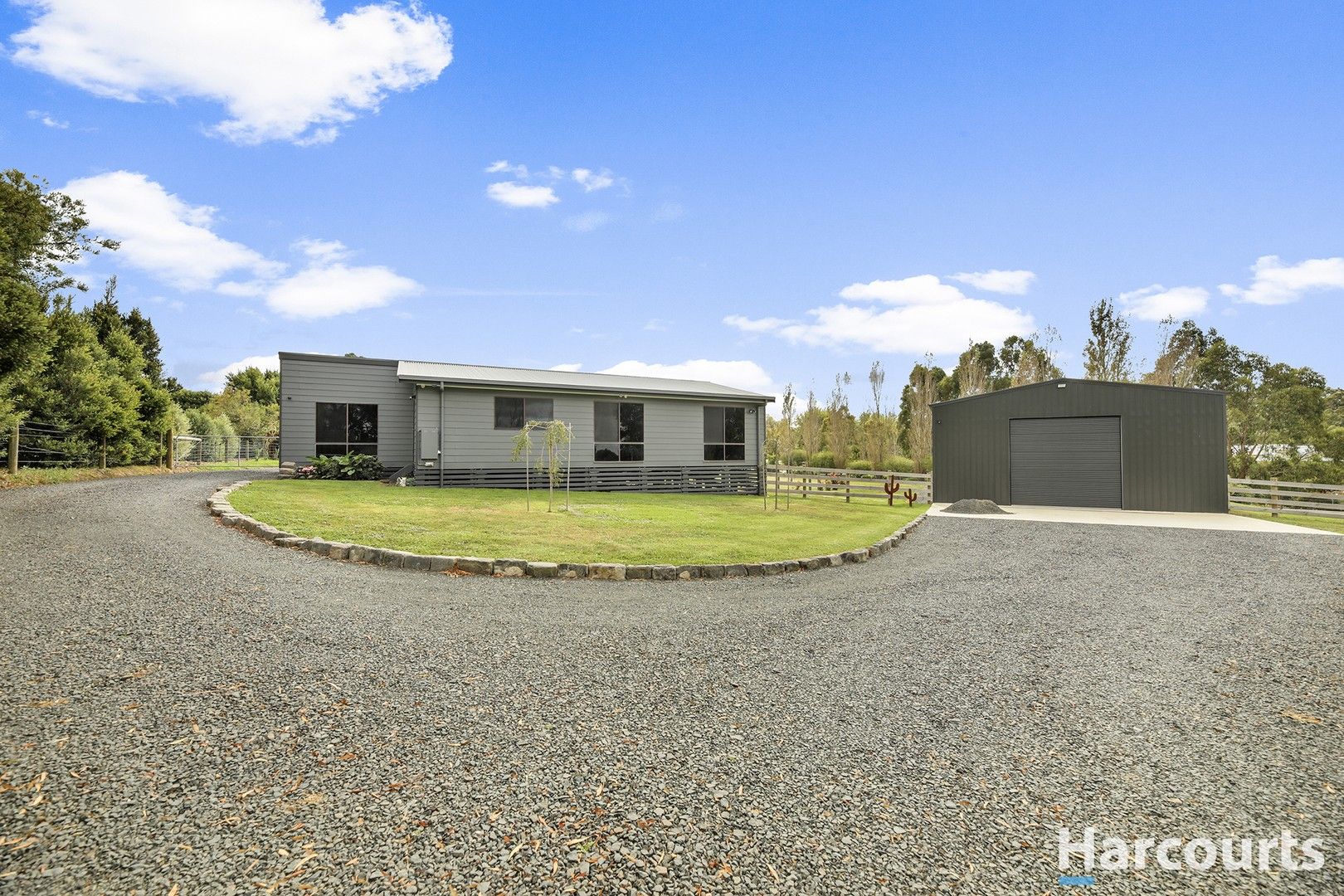 3 bedrooms House in 35 Scott And Faheys Road KORUMBURRA VIC, 3950