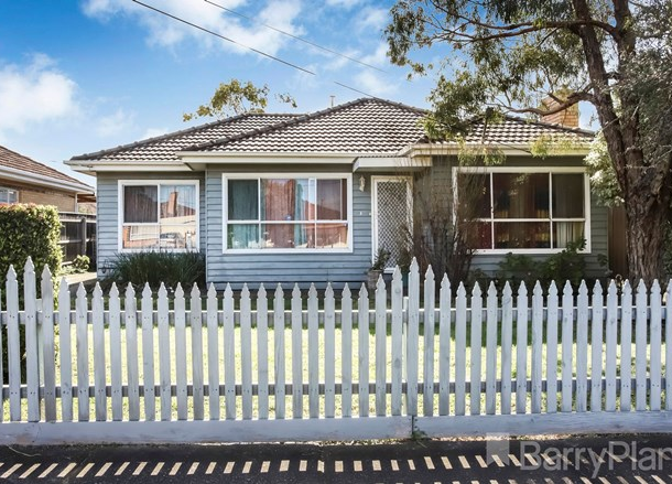 8 Hall Street, Sunshine West VIC 3020