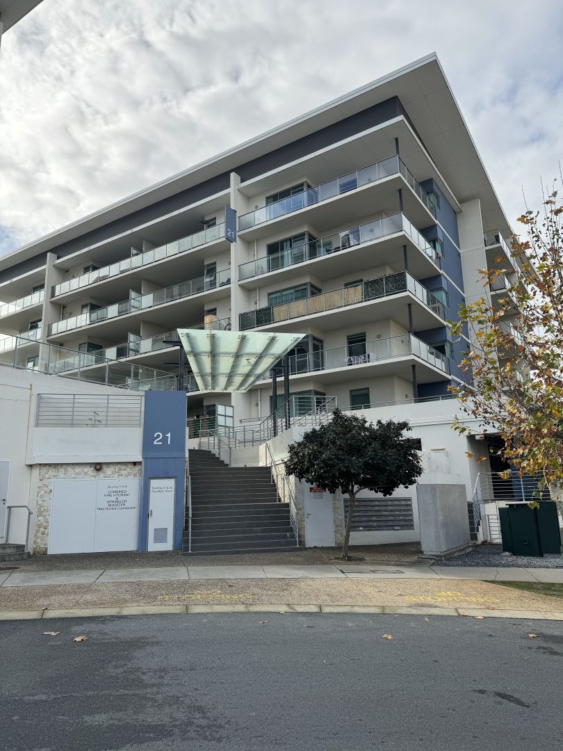 209/21 Malata Crescent, Success WA 6164, Image 2