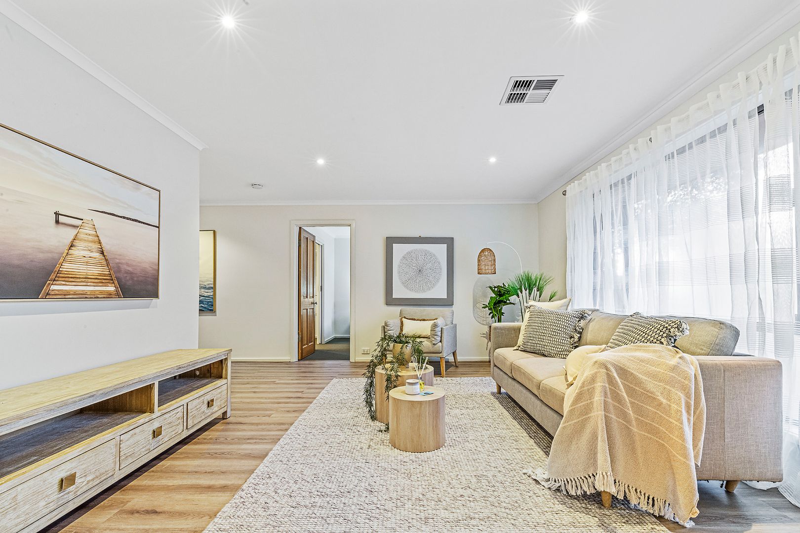 7 Gruen Court, St Agnes SA 5097, Image 2