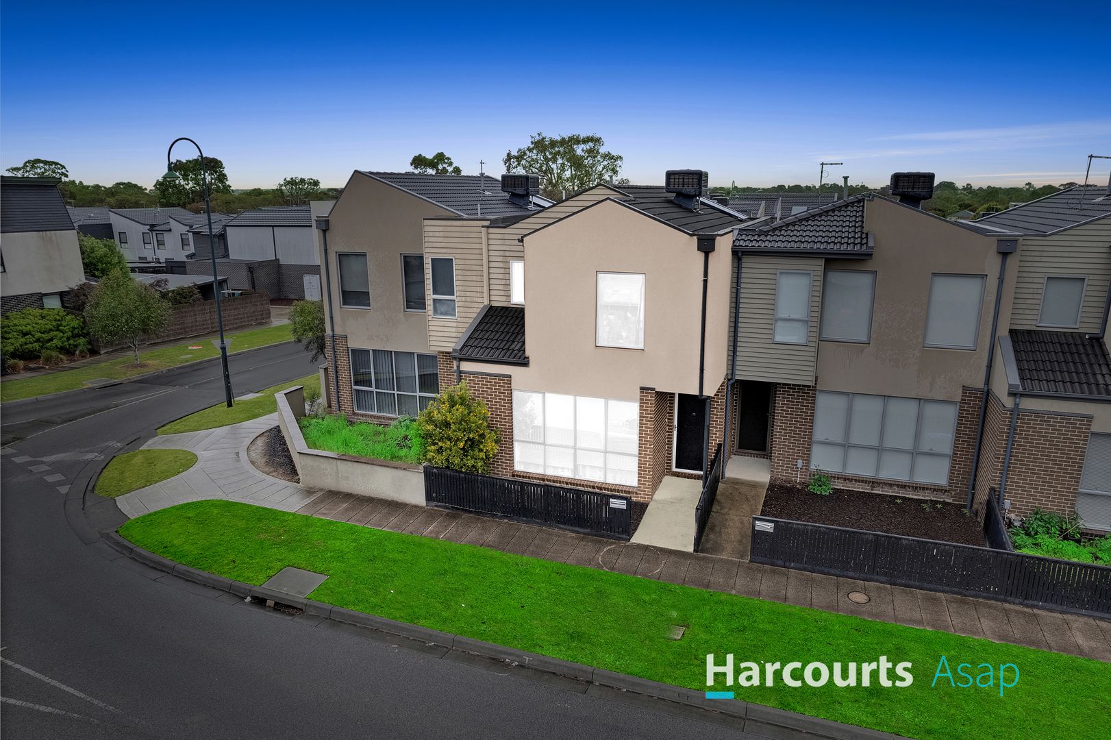 13 Harris street, Lynbrook VIC 3975, Image 1