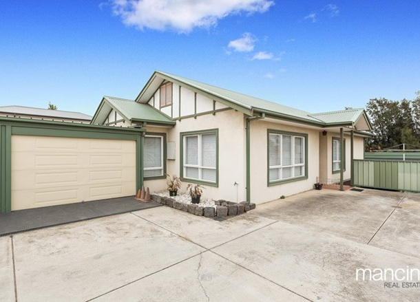 2/87 Cypress Avenue, Brooklyn VIC 3012