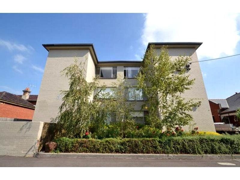 1 bedrooms Apartment / Unit / Flat in 11/37 Michael Street FITZROY NORTH VIC, 3068