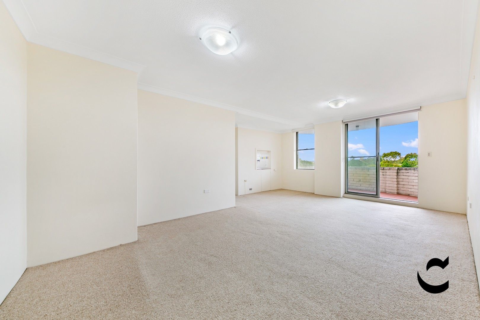 2 bedrooms Apartment / Unit / Flat in 23/5-7 Sutherland Road CHATSWOOD NSW, 2067