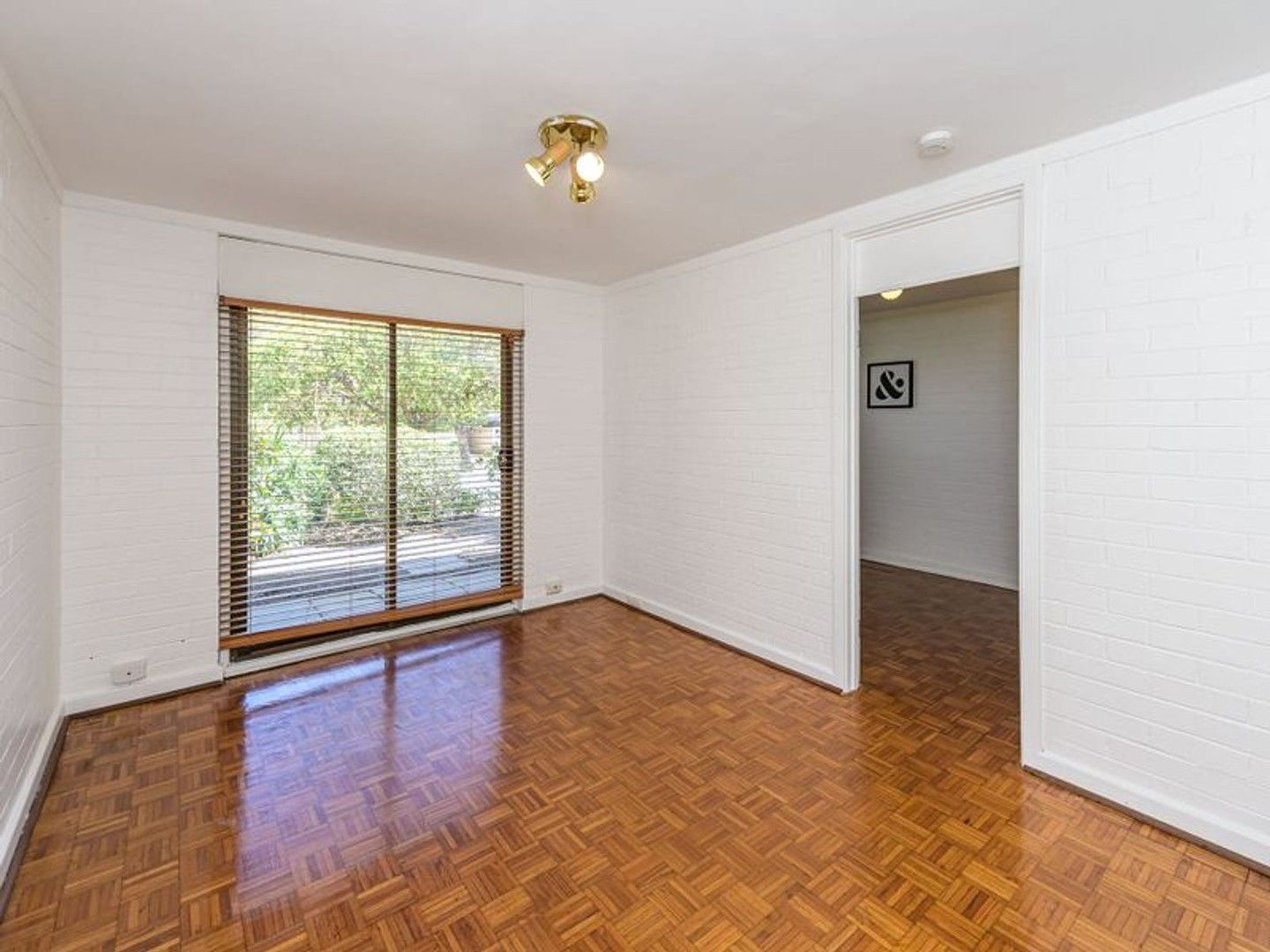 1 bedrooms Apartment / Unit / Flat in 4/126-128 Carr Street WEST PERTH WA, 6005