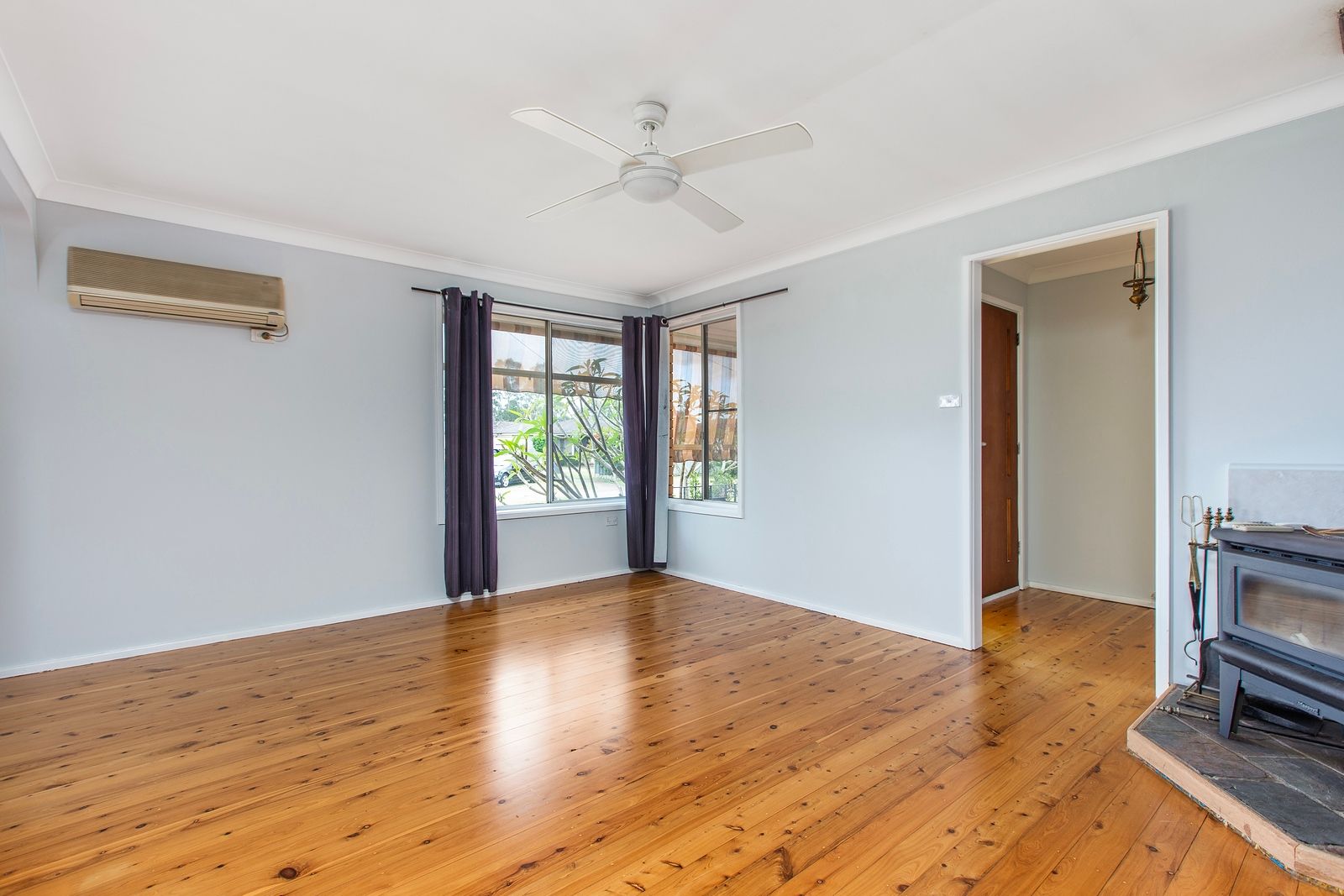 34 Burgess Pde, Tarro NSW 2322, Image 2