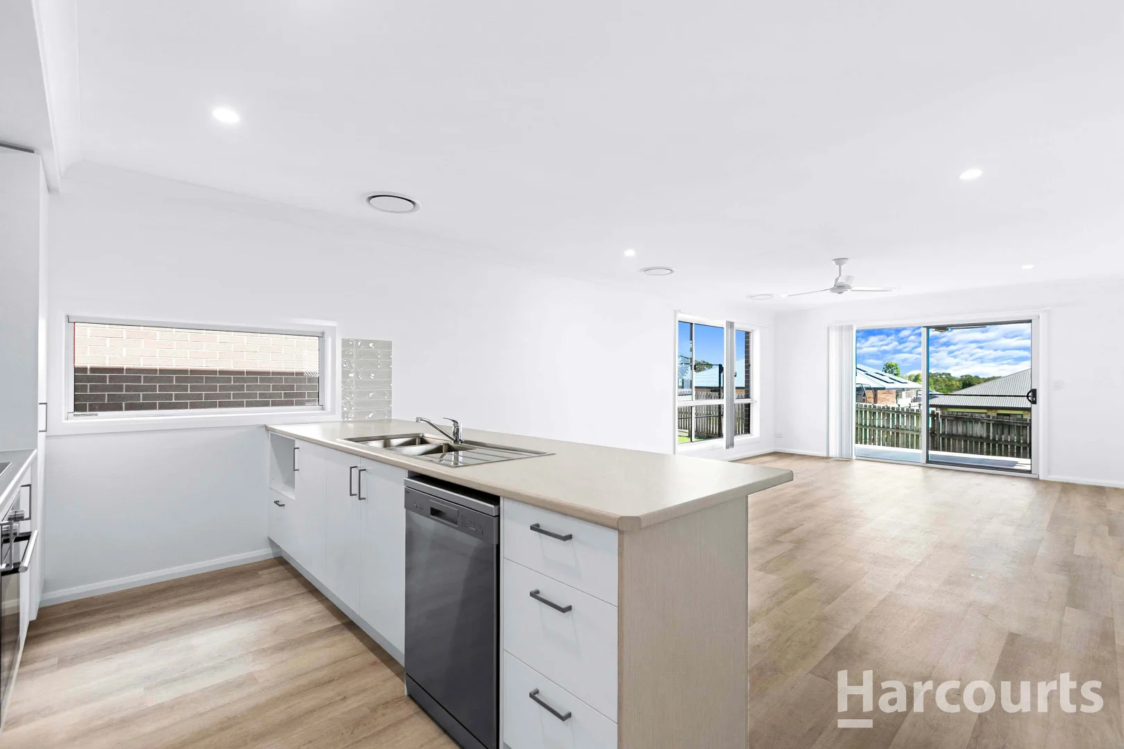 Additional image 2 of 17 Wungul Drive, Nikenbah QLD 4655