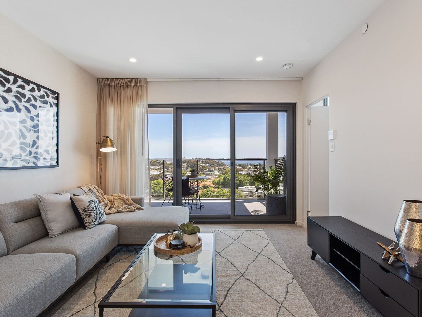 705/908 Canning Highway, Applecross WA 6153, Image 2