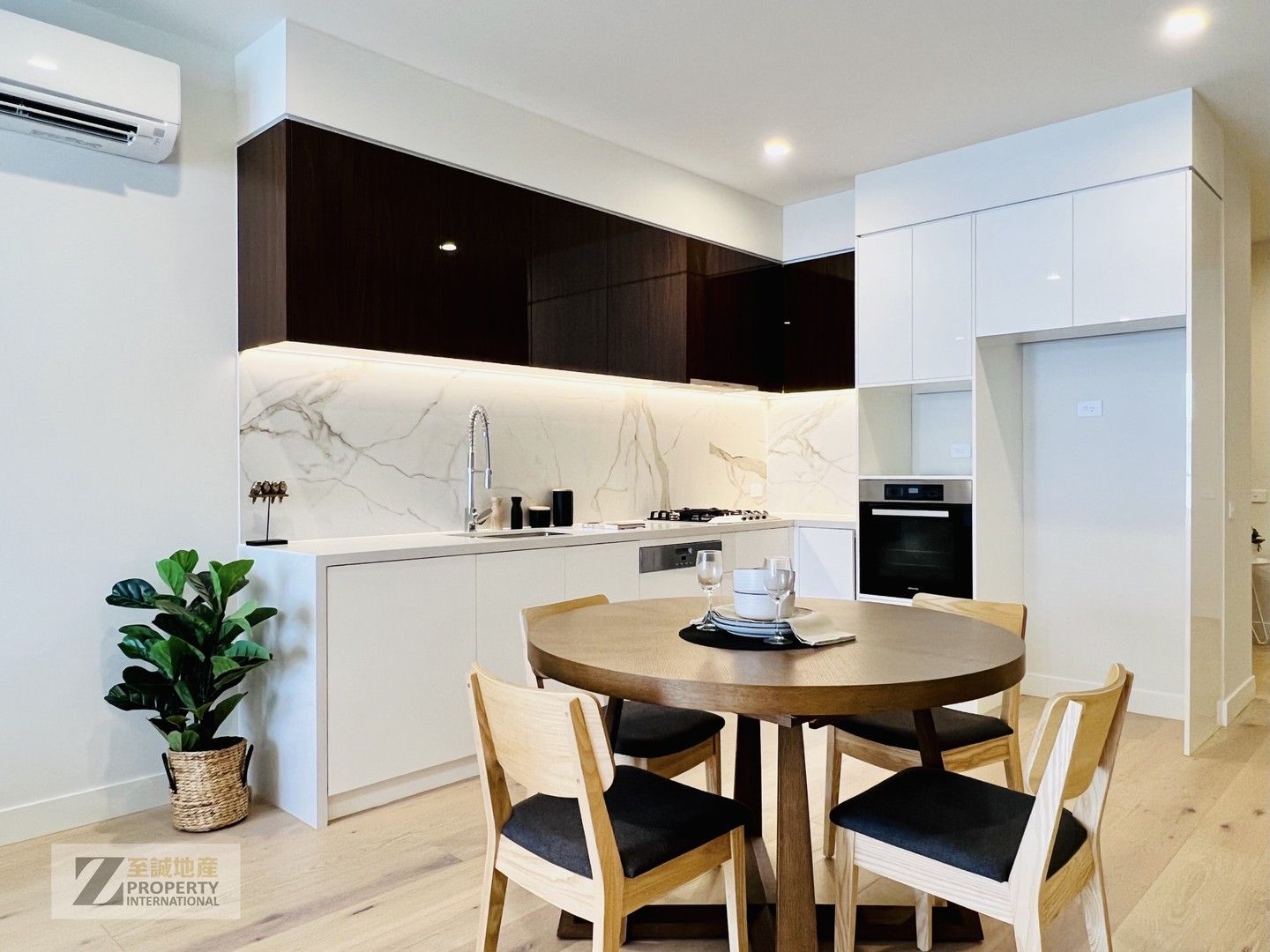 2 bedrooms Apartment / Unit / Flat in 307/200 Reynolds Road DONCASTER EAST VIC, 3109