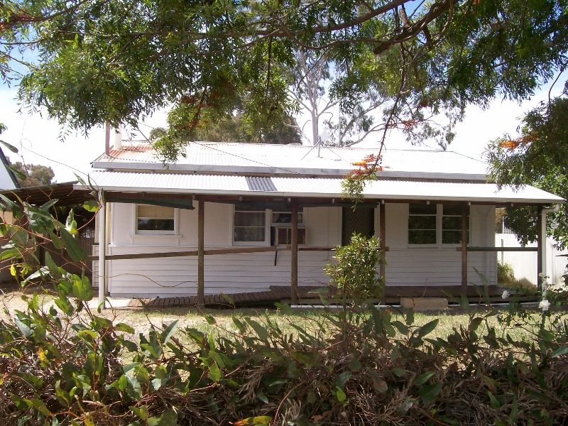 13 Budd St, Berrigan NSW 2712, Image 0