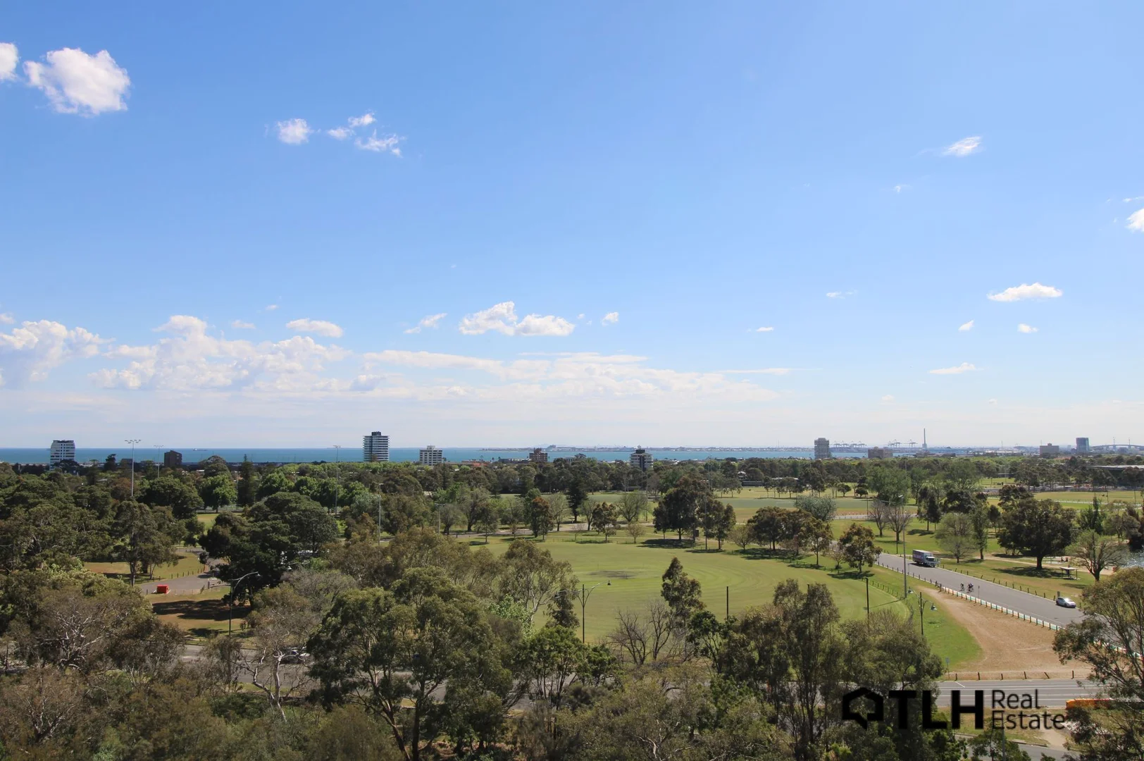 1001/82 Queens Road, Melbourne VIC 3004 - Apartment For Rent | Domain