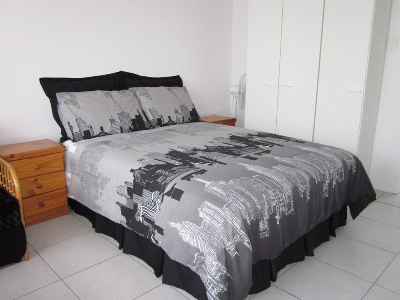 10 3 Redondo Avenue Quot Miami Pacific Apartments Quot Miami Qld