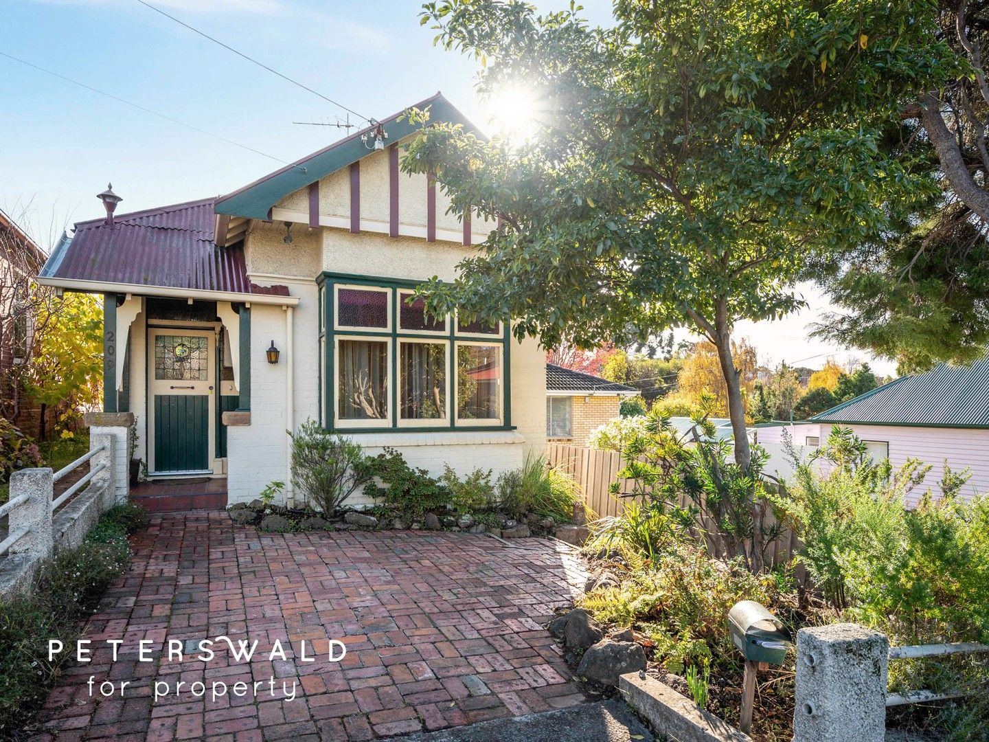 2 bedrooms House in 209 Warwick Street WEST HOBART TAS, 7000